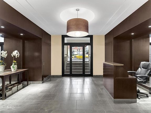 5th image of 330 E 63rd St APT 2K