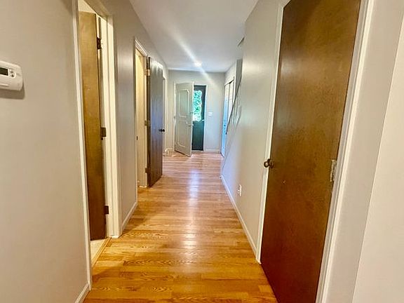 5th image of 5932 Joymont St