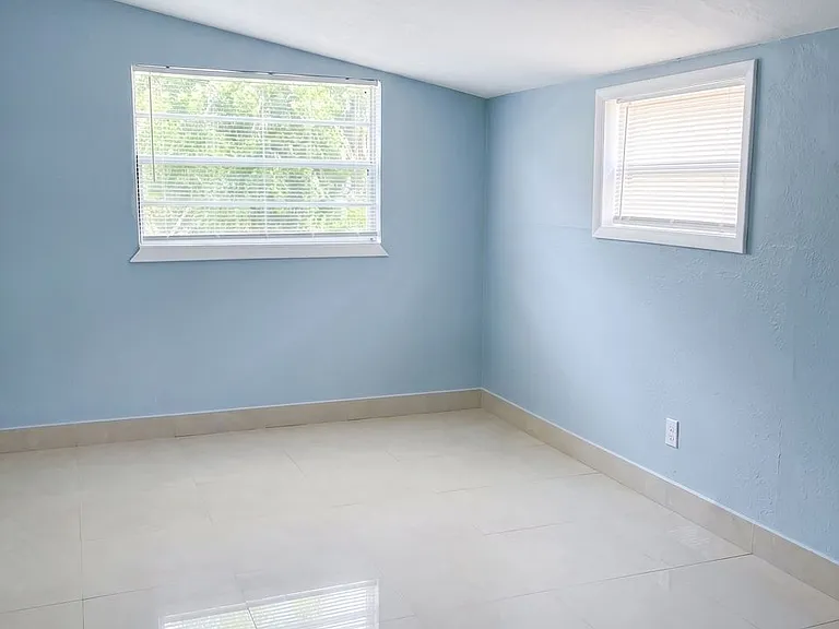 5707 Cody St — Photo 7