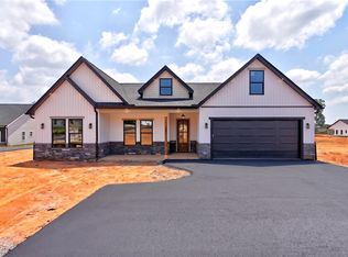 424 Blume Rd, Anderson, SC 29625
