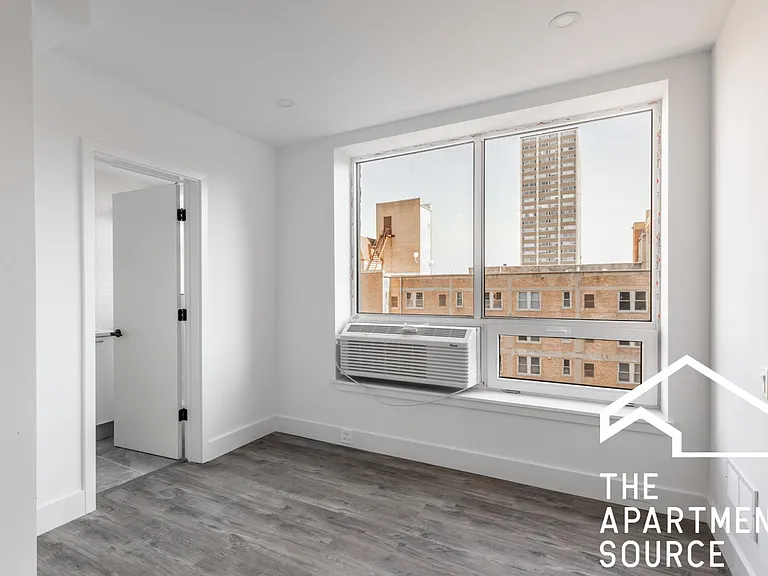 941 W Carmen Ave #105 — Photo 9