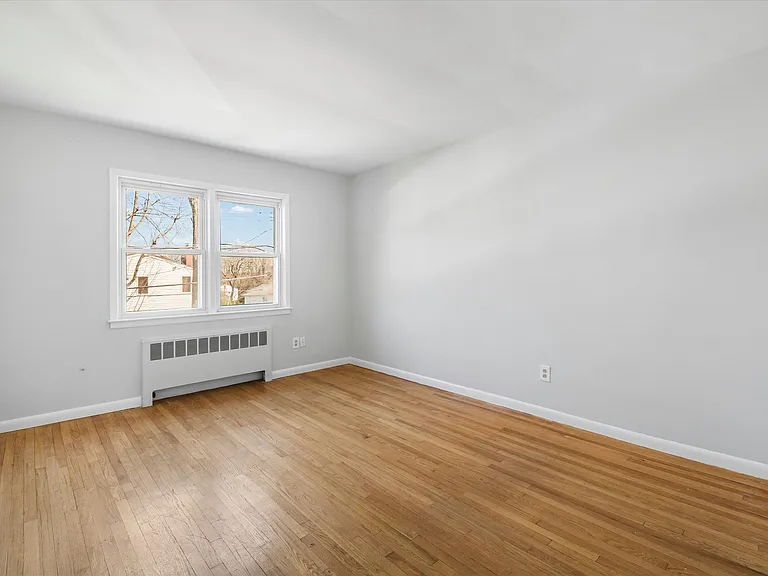 846 Hartsdale Rd — Photo 22
