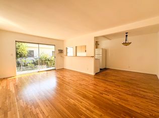 932 N Hudson Ave APT 6, Los Angeles, CA 90038