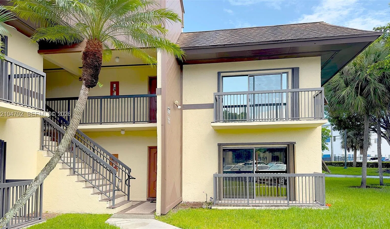 Kings Creek West Condo Bl — Photo 1