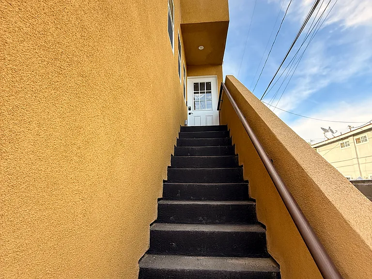 5880 Brayton Ave #A — Photo 9