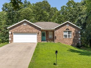 7 Brandon Ln, Bella Vista, AR 72714
