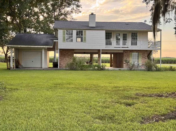 1086 Victoria Riverside Rd, Patterson, LA 70392