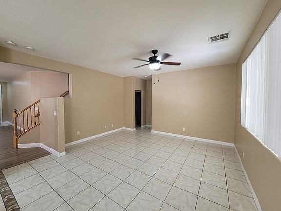 5th image of 3081 Oceantide Ct