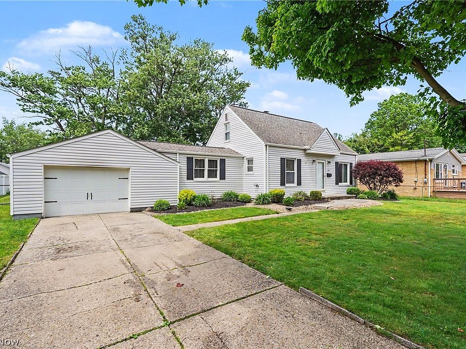 1st image of 466 Brewer Ave