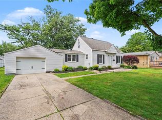 466 Brewer Ave, Akron, OH 44305