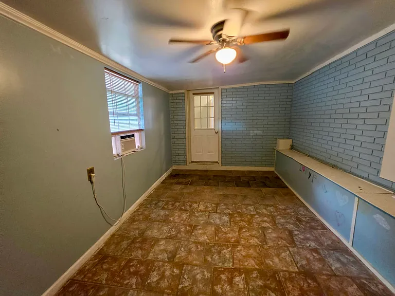107 Tyler Dr — Photo 15