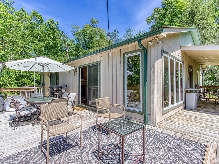 3708 Harris Mountain Way — Photo 33