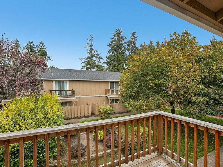 Images Garden View Apartments — Photo 18
