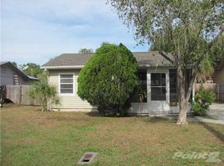 319 80th Ave NE, Saint Petersburg, FL 33702