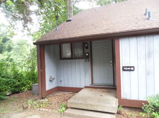 104B Walnut Ln, Oak Ridge, TN 37830