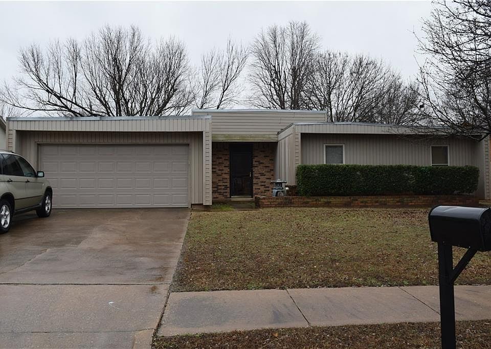 1st image of 2116 Bois De Arc Cir
