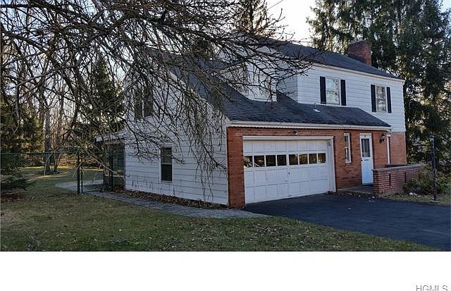 1st image of 20 Tamara Ln