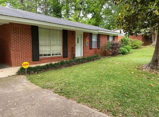 50 Meadowlane St, Eupora, MS 39744