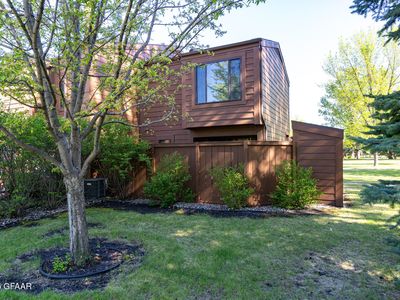 3802 Cherry St APT K44, Grand Forks, ND, 58201
