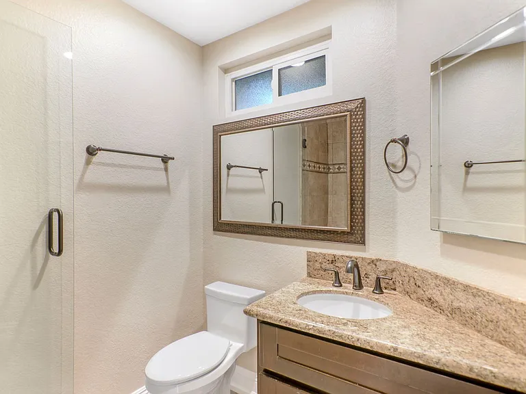 24368 Sage Ct — Photo 19