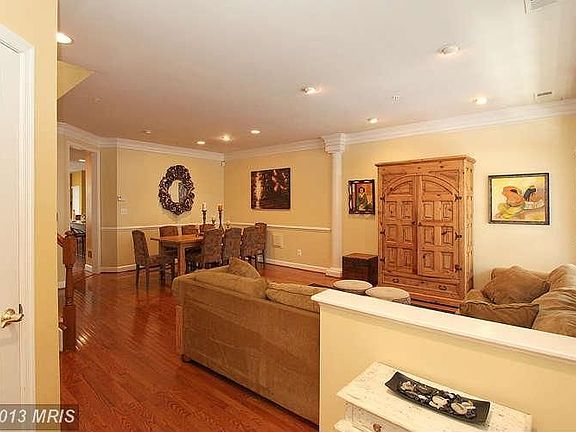 3rd image of 313 Casey Ln
