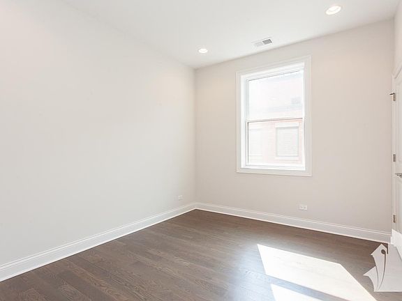 5th image of 1515 W Diversey Pkwy #2W