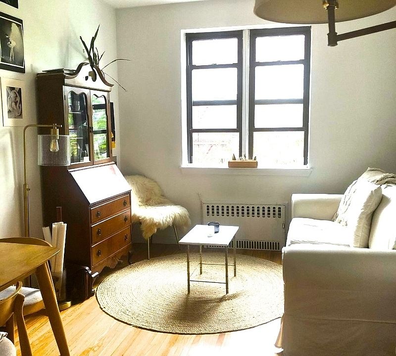 1st image of 151 W 75th St #4B