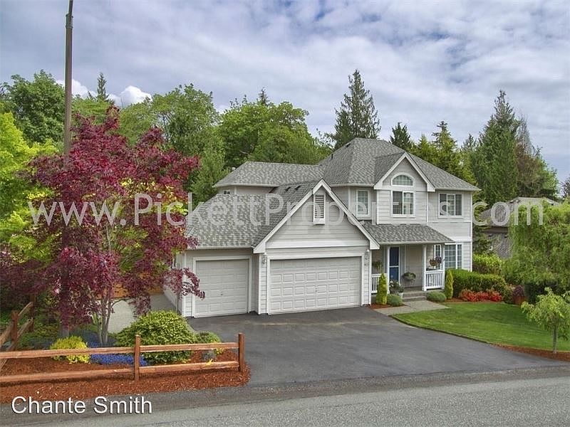 1st image of 4820 NW Walgren Dr