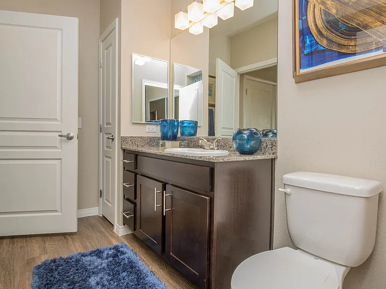 2d2 (Phase II) 1140 SQFT 2 Bed 2 Bath