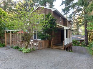 140 Arbor Ln, Cannon Beach, OR 97110