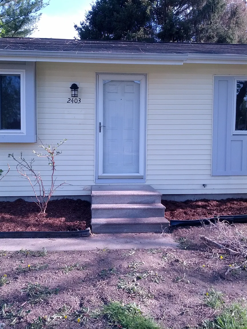 2403 Baur Dr photo 1