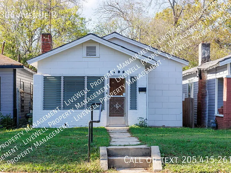 1306 Avenue R — Photo 2