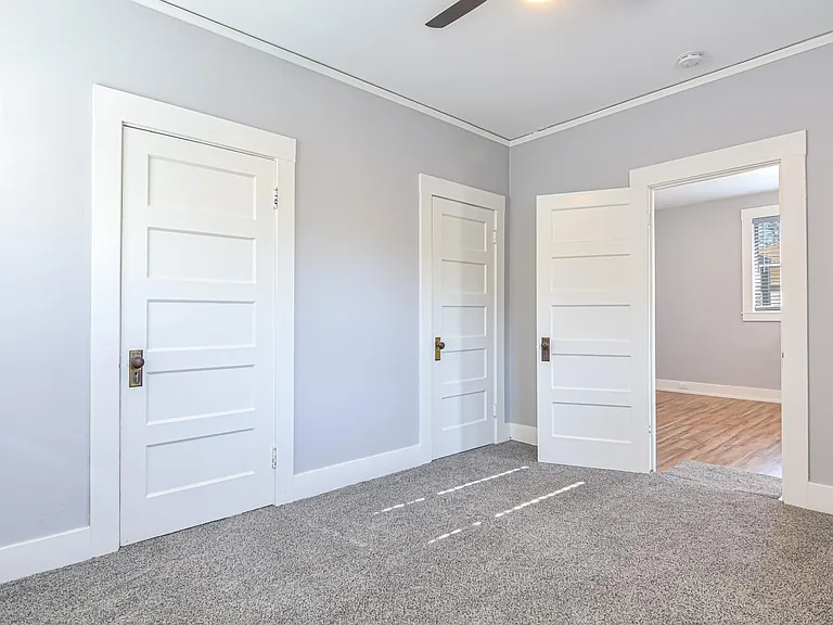 364 N M St — Photo 22