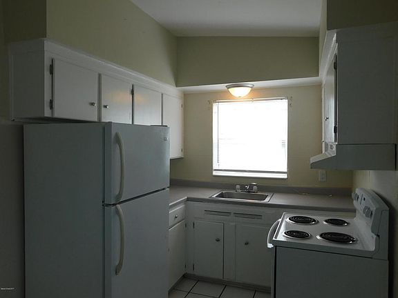 4th image of 3550 S Atlantic Ave APT 5
