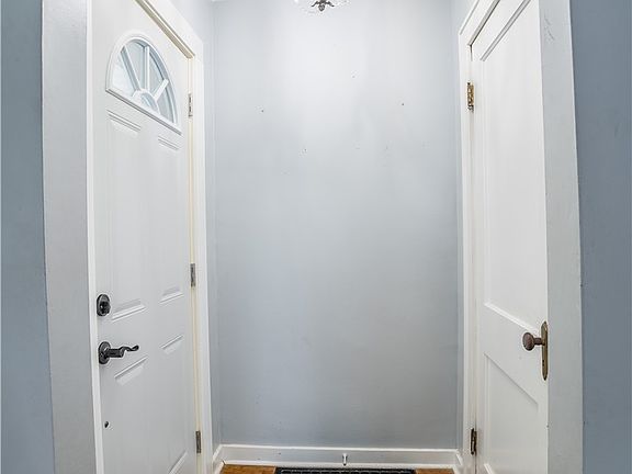 5th image of 621 Campbell Rd
