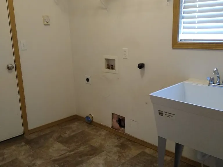 9511 W Caelen Ave — Photo 20