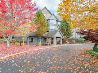 1620 Townsite Rd #201, Nanaimo, BC V9S 1N2