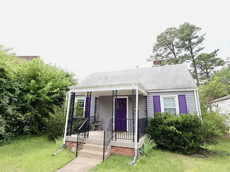904 Maple Ave — Photo 2