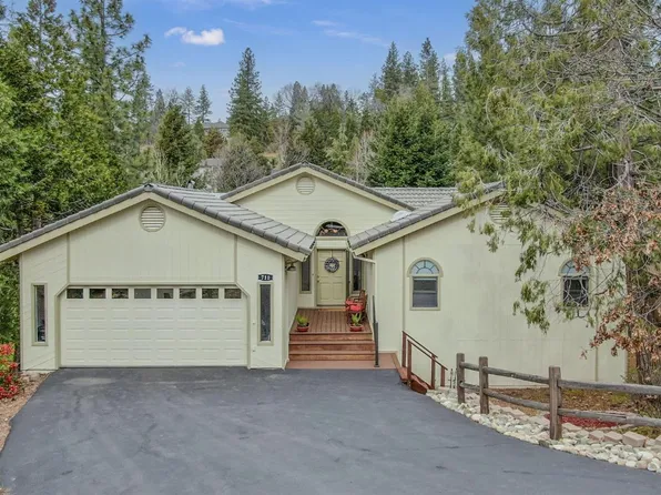 710 Dogwood Dr, Murphys, CA 95247