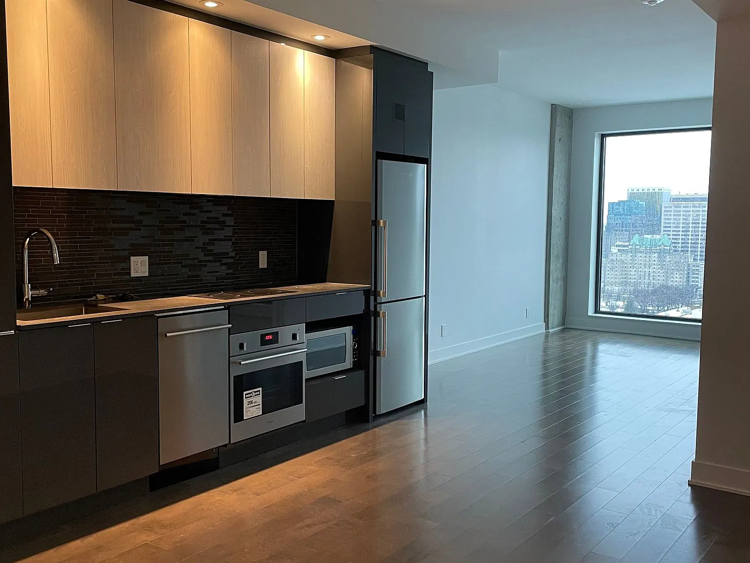 20 Daly Avenue - 2007 — Photo 3