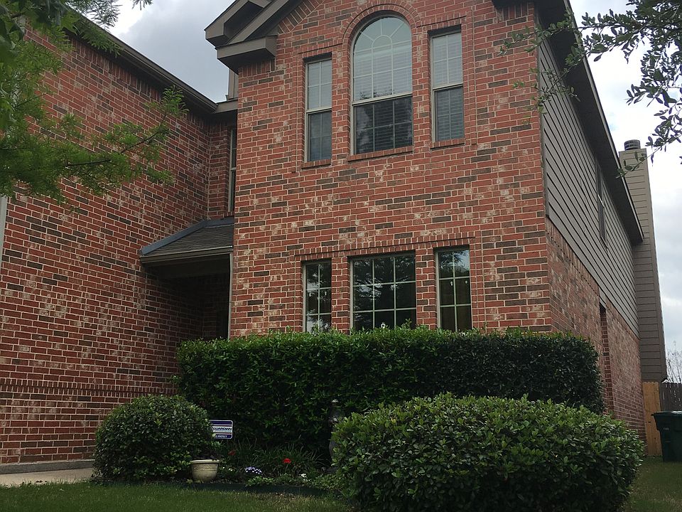 2nd image of 1356 Amazon Dr