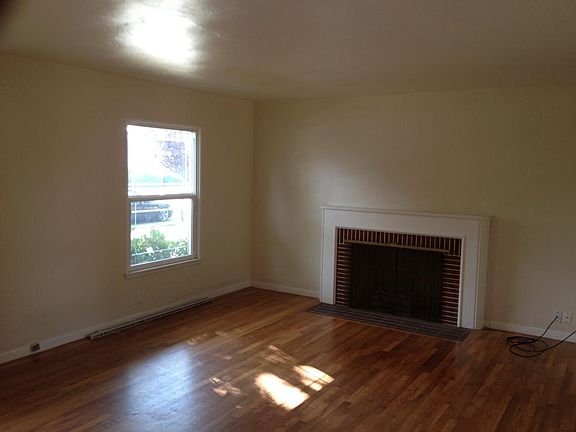 2nd image of 1150 Jefferson St