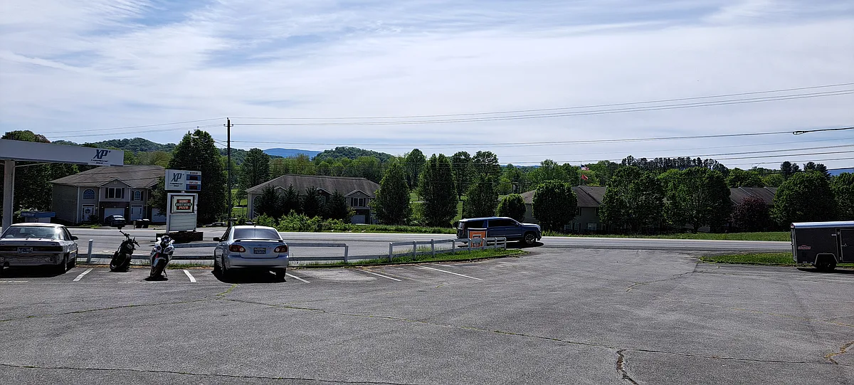 Building Photo - 1805 King College Rd #C9