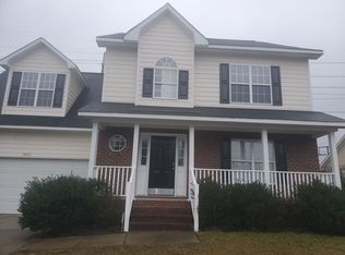 2935 High Plains Dr, Hope Mills, NC 28348