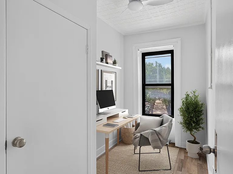 351 Smith St #3 — Photo 10