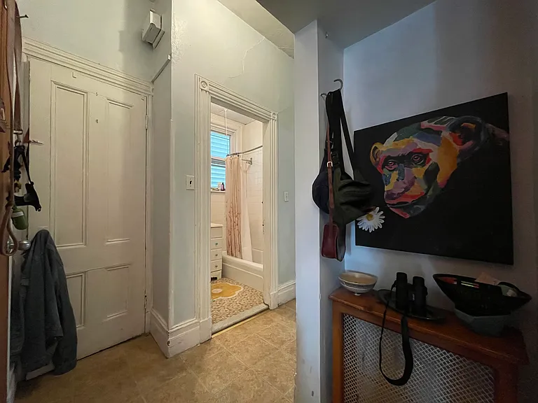 168 Bowers St #2 — Photo 6