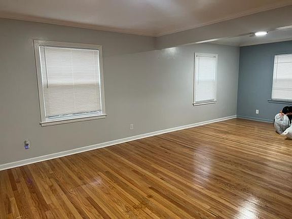 2nd image of 5719 Paseo Blvd