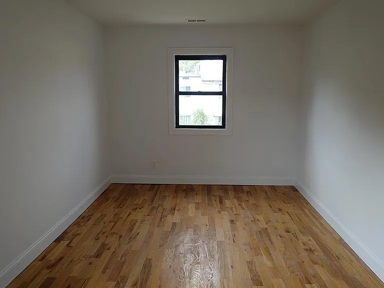13524 223rd St #2 — Photo 1