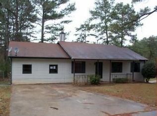 6235 Wellington Dr, Union City, GA 30291