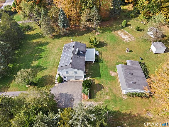 2nd image of 158 Pond Road